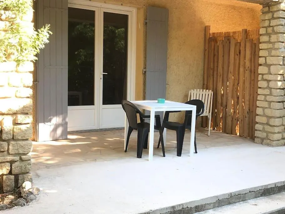Hébergement de vacances Gite Chez Bibi Studio 2 A 4 Pers Vacqueyras France