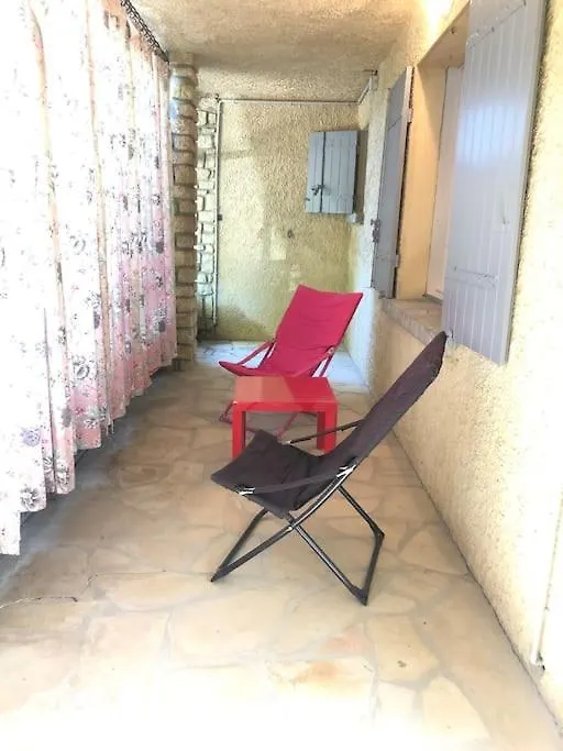 Gite Chez Bibi Studio 2 A 4 Pers Vacqueyras