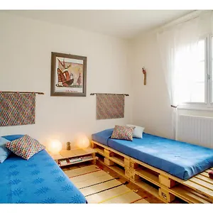 https://chambre-soignee-et-accueillante-a-la-campagne-ch-bleue.midi-pyreneeshotels.com