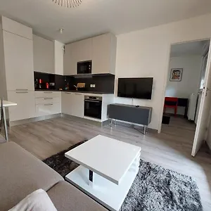 Appartement Sur Dans Neuve Proche Centre, Valberg